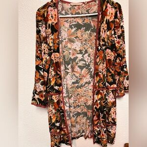 Soft Surroundings Floral Print kimono